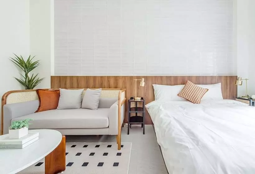 تختخواب و صبحانه H& Choco Style Inn