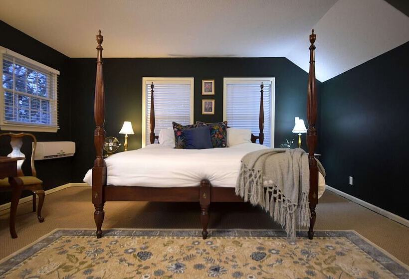 مبيت وإفطار Inn At Oriental