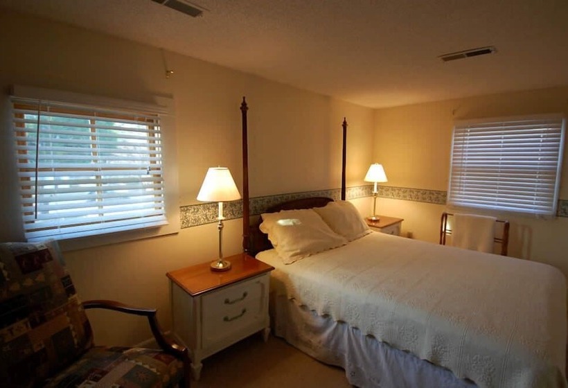 مبيت وإفطار Inn At Oriental