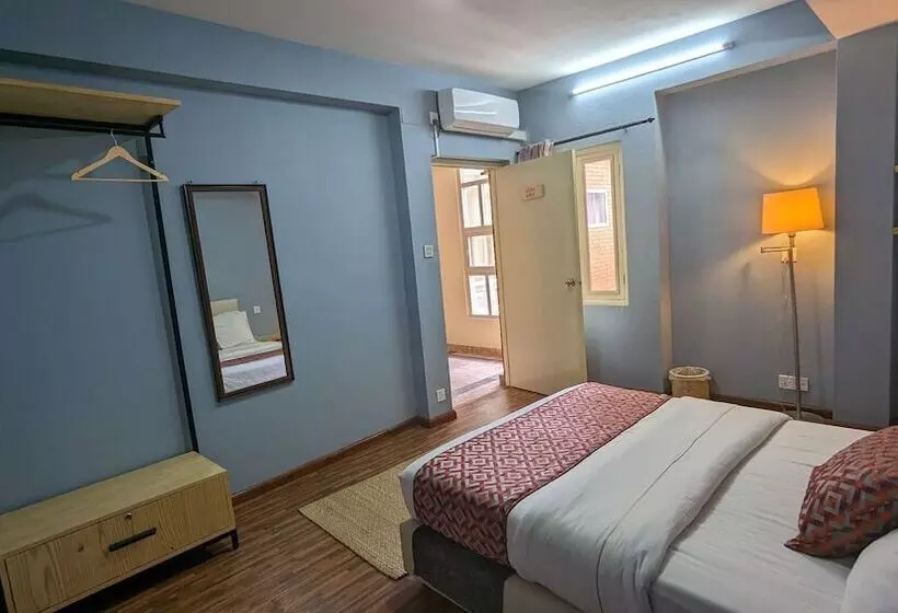 تختخواب و صبحانه Nyadha House