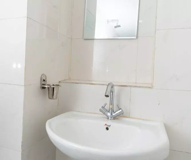 تختخواب و صبحانه Nyadha House