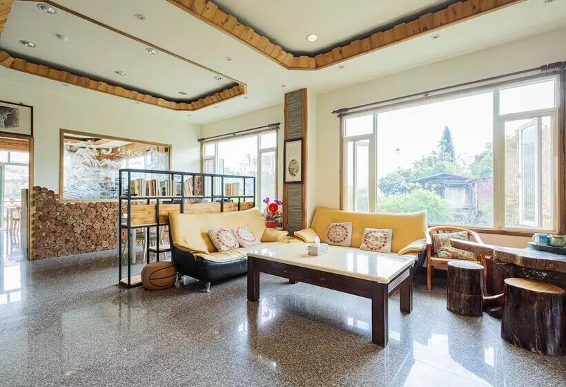 Bishui Shanju Lakeside B&b