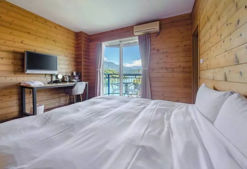 Bishui Shanju Lakeside B&b