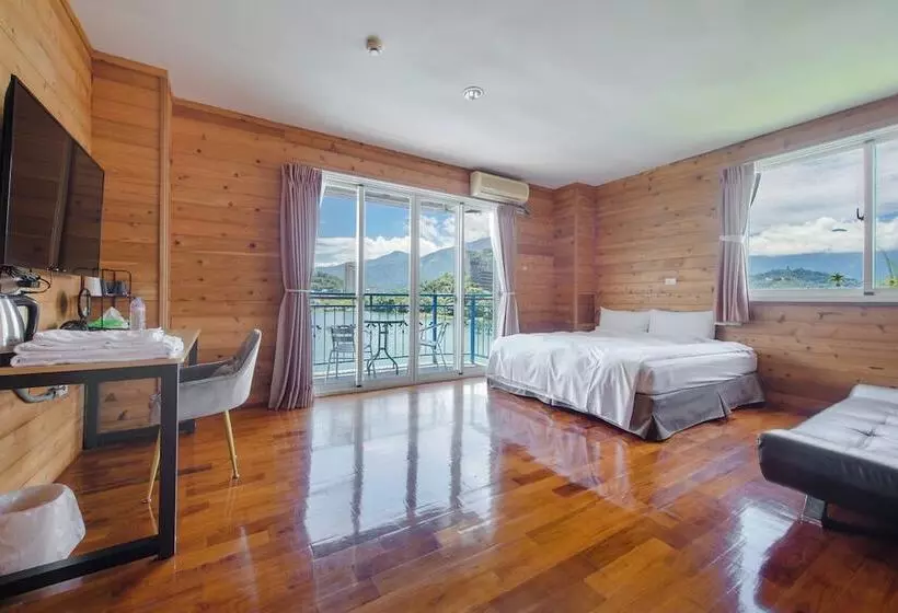 Bishui Shanju Lakeside B&b