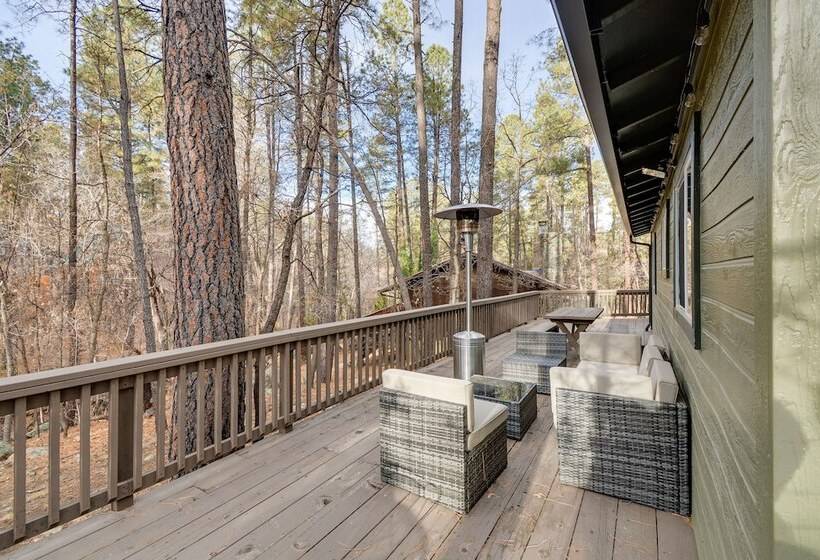 Charming Prescott Cabin: 6 Mi To Downtown!