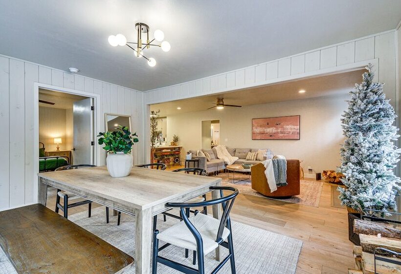 Charming Prescott Cabin: 6 Mi To Downtown!