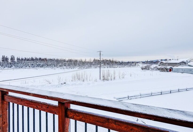 Family Friendly Fairbanks Home: Chena River Access