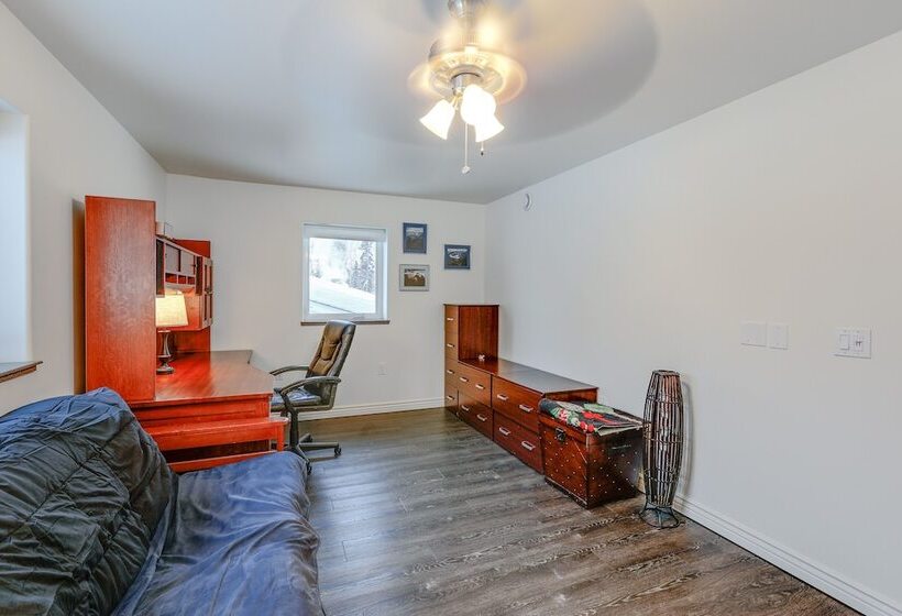 Family Friendly Fairbanks Home: Chena River Access