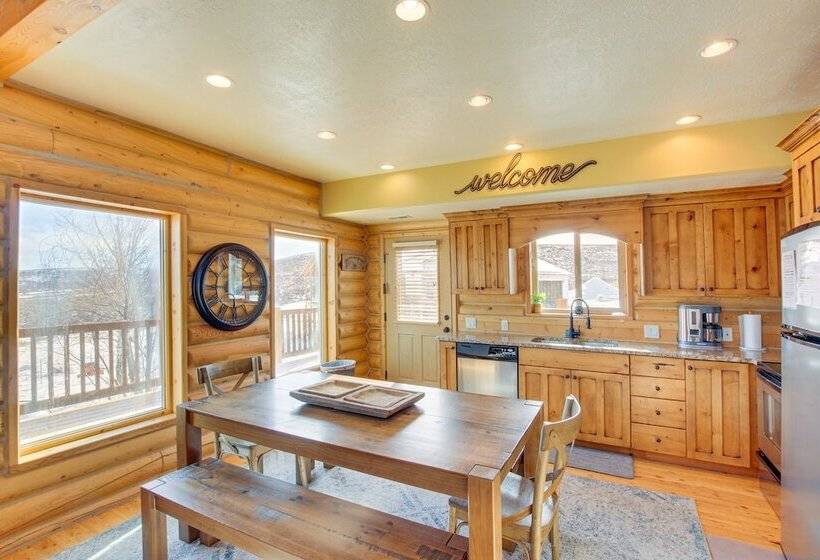 Garden City Cabin ~ 6 Mi To Bear Lake State Park!