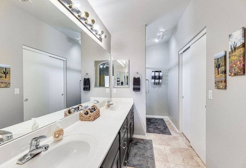 Gold Canyon Vacation Rental: 1 Mi To Golf Course