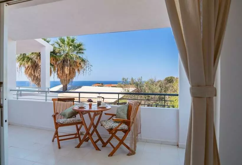 Hotelli Costa Avithos