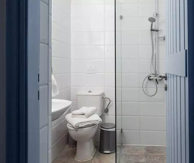 Hotelli Costa Avithos