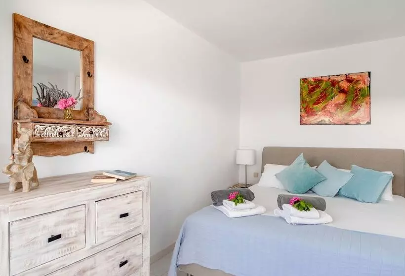 Hotelli Costa Avithos