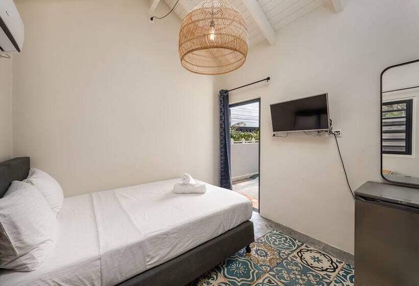 هتل Blue Bonaire By Boutique Bonaire Unique Resorts