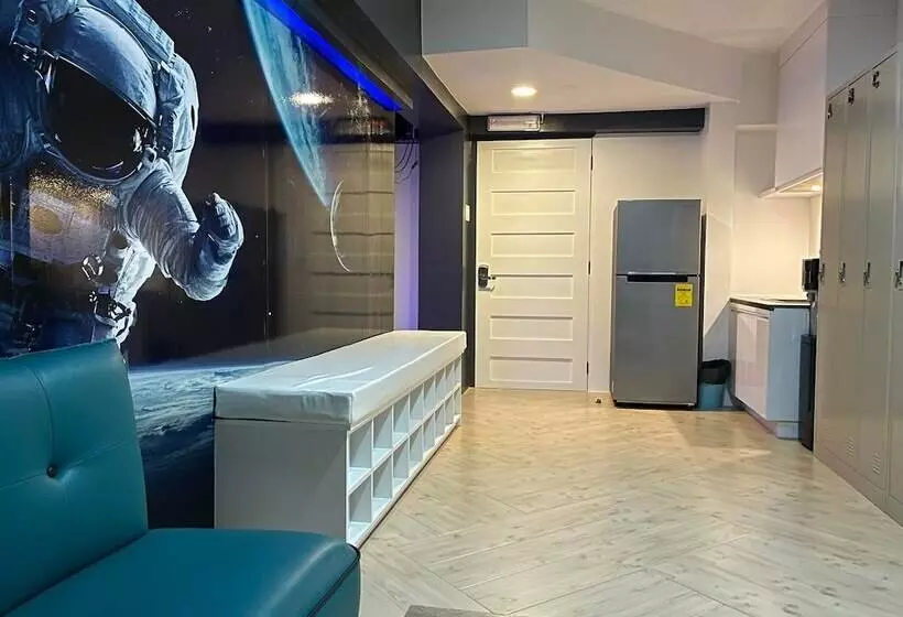 Hotelli Bmax Spacepods