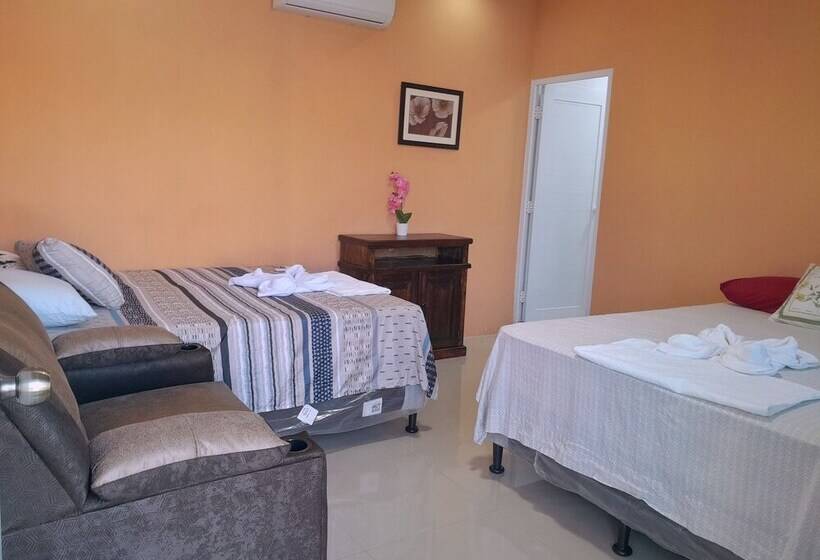 هتل Ebenezer El Paredon