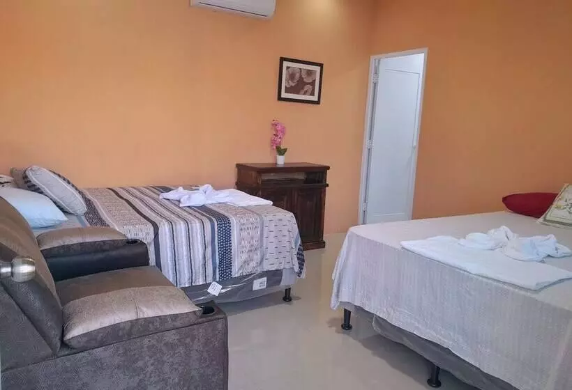 هتل Ebenezer El Paredon