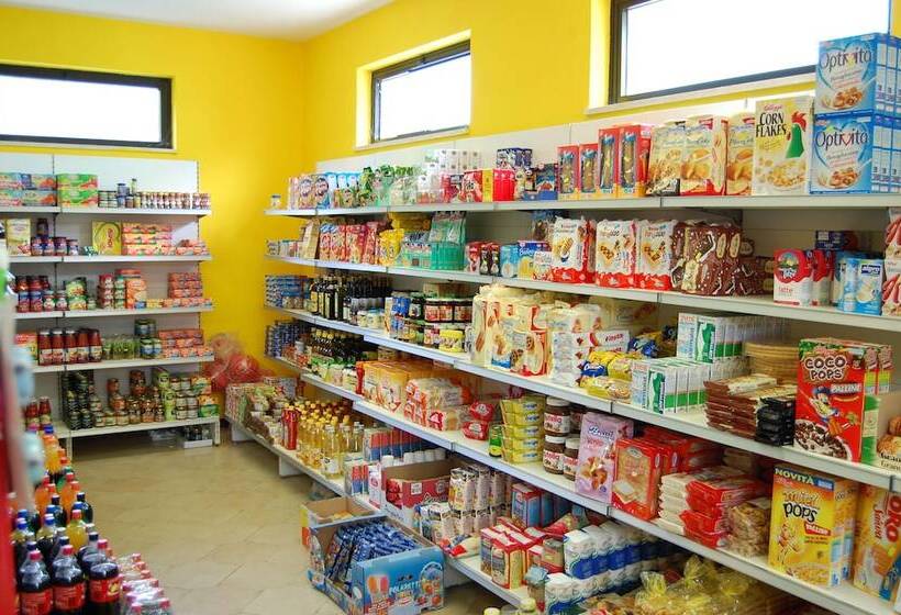 בית מלון כפרי Villaggio Le Palatine