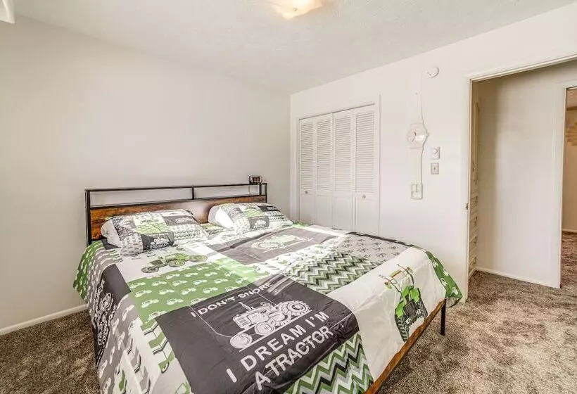 Idaho Vacation Rental: Day Trip To Yellowstone!