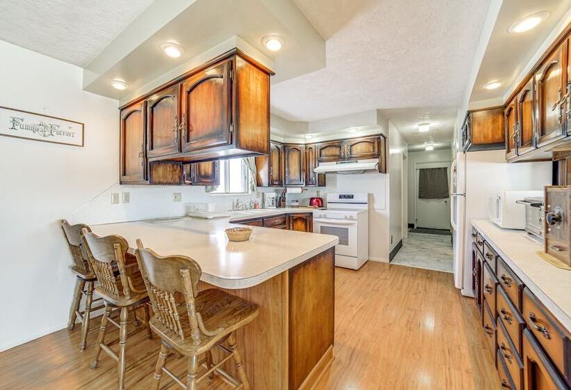 Idaho Vacation Rental: Day Trip To Yellowstone!