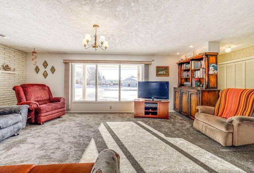 Idaho Vacation Rental: Day Trip To Yellowstone!