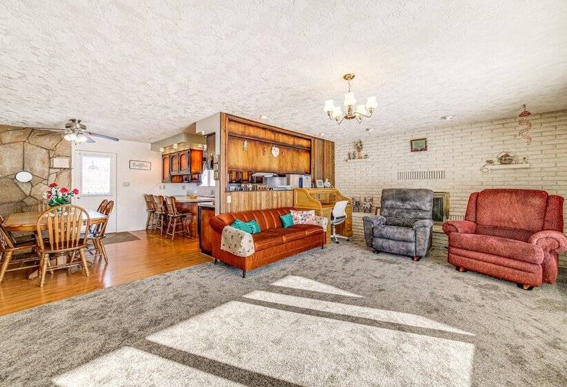 Idaho Vacation Rental: Day Trip To Yellowstone!