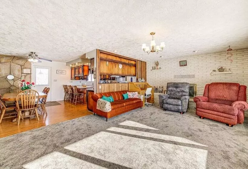 Idaho Vacation Rental: Day Trip To Yellowstone!