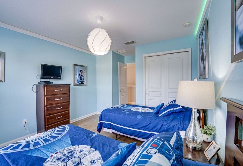 3 Mi To Disney: Kissimmee Home W/ Game Room