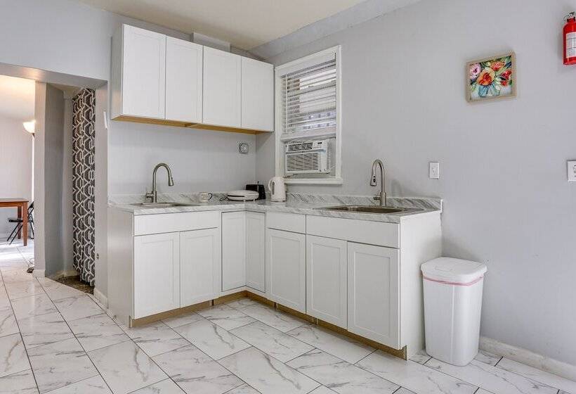 Monticello Vacation Home W/ Yard: 2 Mi To Downtown