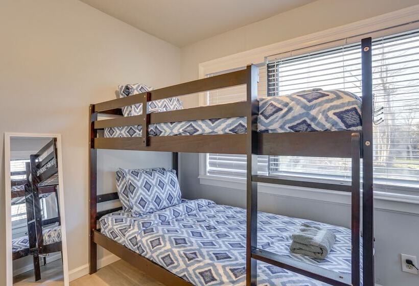 Monticello Vacation Home W/ Yard: 2 Mi To Downtown