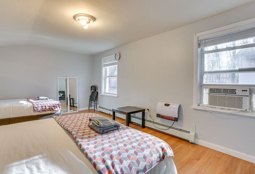 Monticello Vacation Home W/ Yard: 2 Mi To Downtown