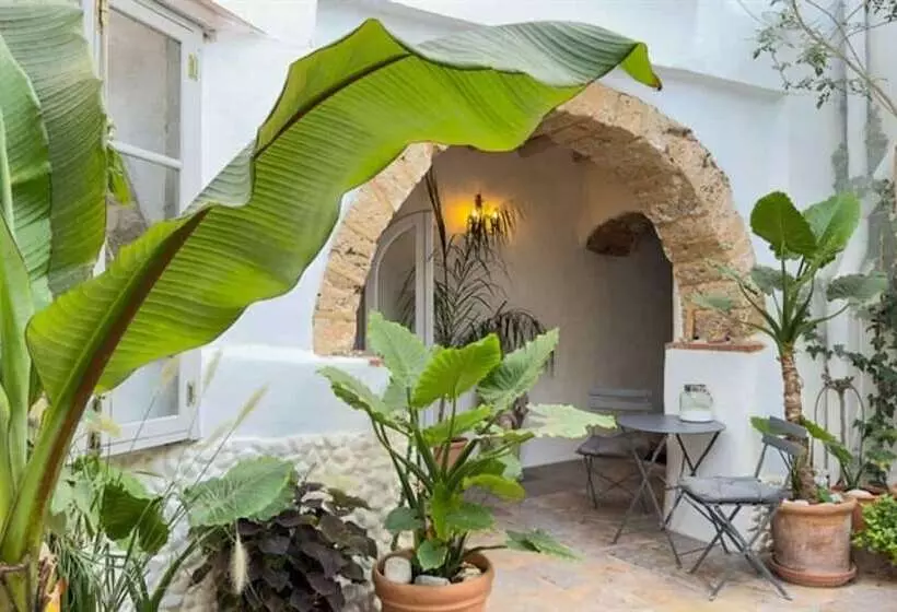 Nomadara   Boutique B&b