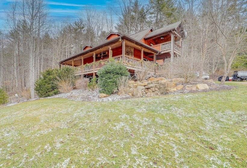 Pet Friendly Butler Cabin W/ Hot Tub, Walk To Lake