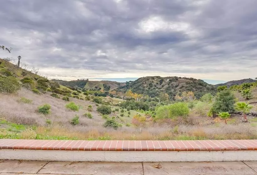 Pet Friendly Temecula Home In Wine Country!