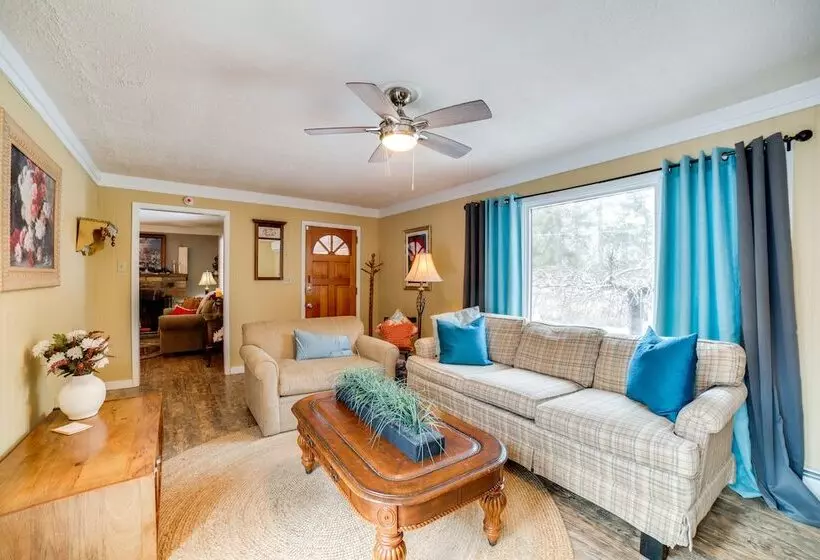 Rector Home W/ Hot Tub ~ 6 Mi To Ligonier!