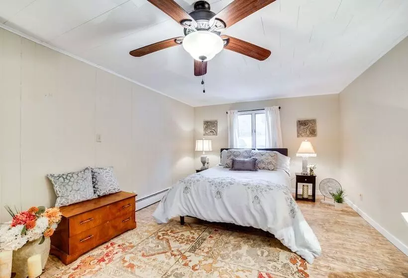 Rector Home W/ Hot Tub ~ 6 Mi To Ligonier!