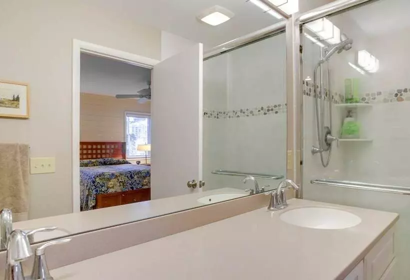 Rehoboth Beach Retreat W/ Dock, Walk To Water!