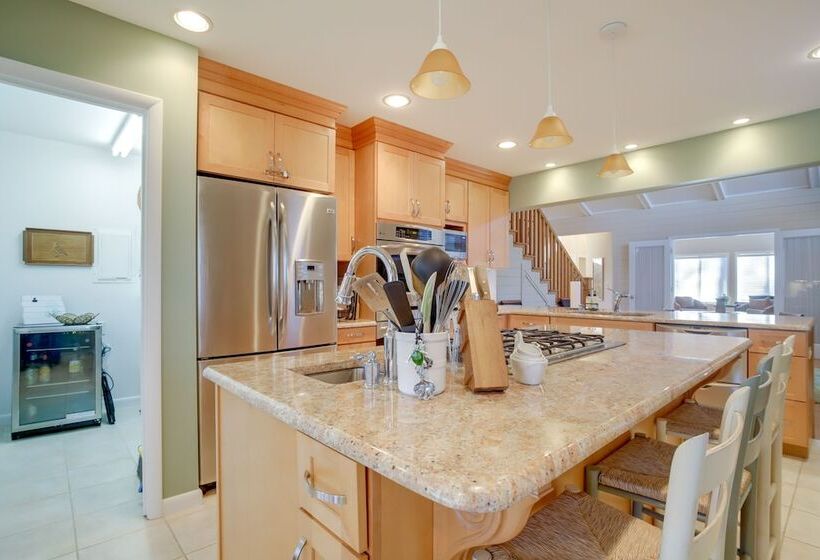 Rehoboth Beach Retreat W/ Dock, Walk To Water!