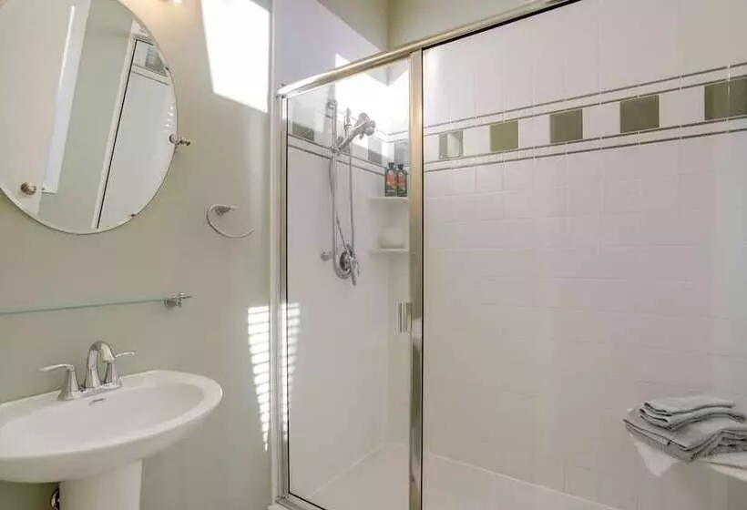 Rehoboth Beach Retreat W/ Dock, Walk To Water!