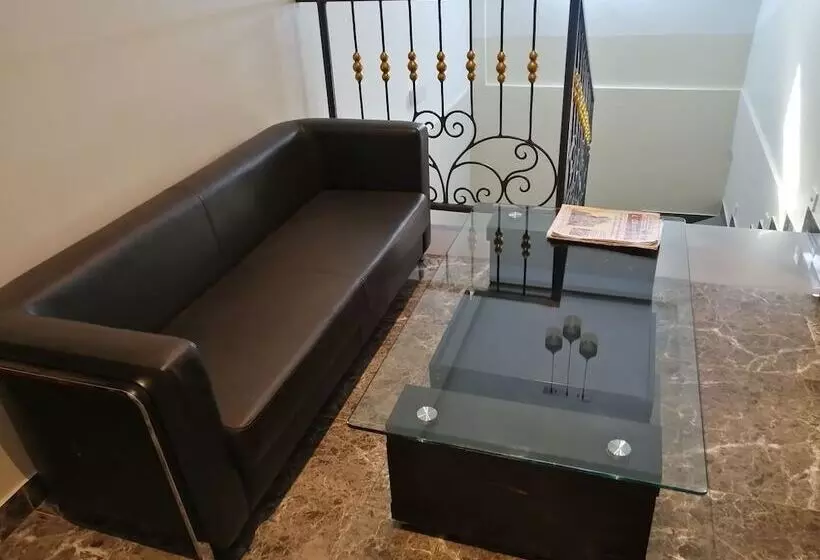 هتل Résidence hôtelière Kawerou