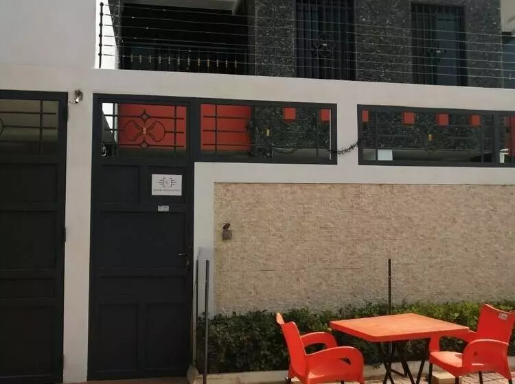 هتل Résidence hôtelière Kawerou