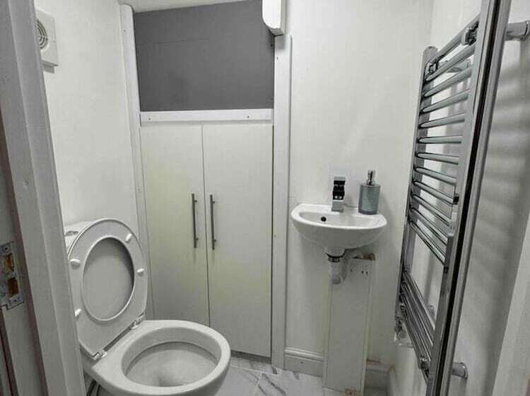 레지던스 Ldeal Home For Large Groups,families & Contractors