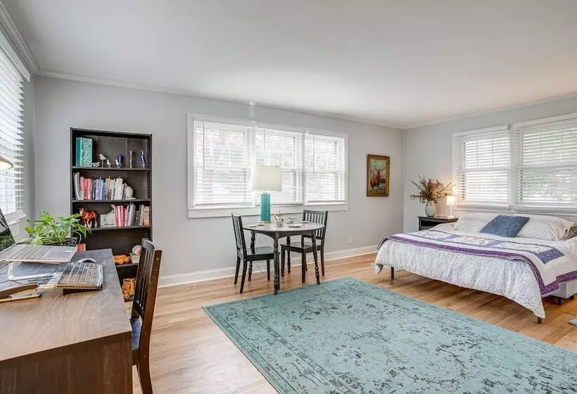 Rossville Home Near Downtown & Lookout Mountain!