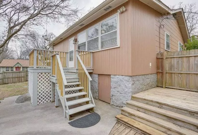 Rossville Home Near Downtown & Lookout Mountain!