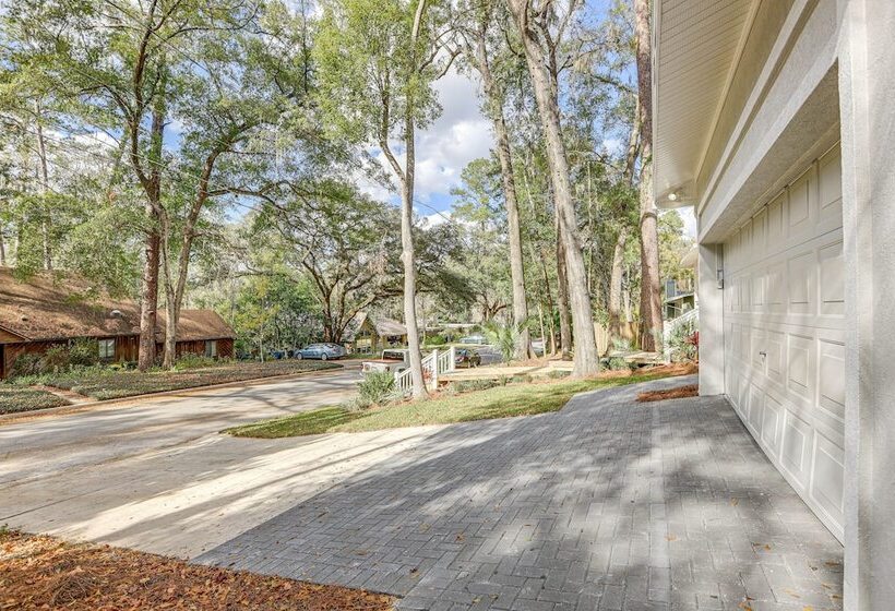 Sunny Gainesville Home ~ Half Mi To Uf Campus!