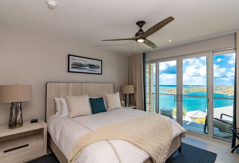 The Point At Petite Calivigny