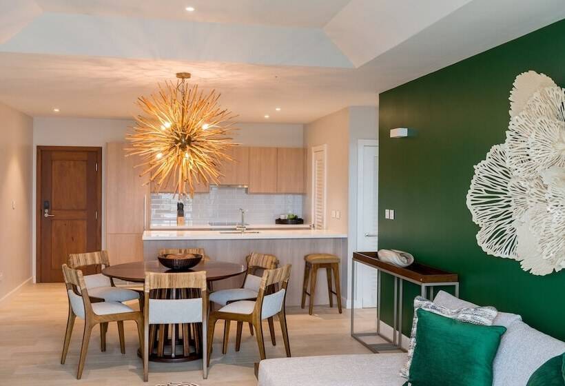 The Point At Petite Calivigny