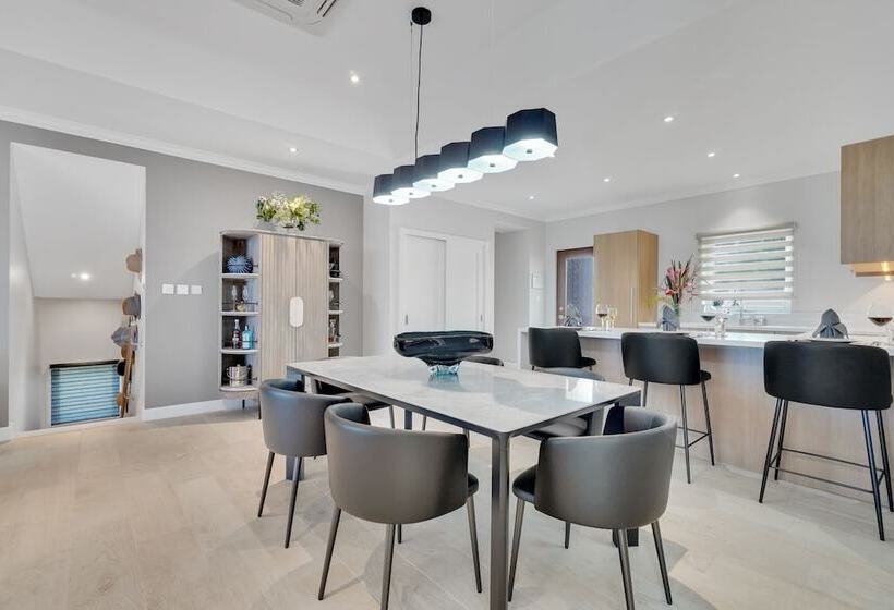 The Point At Petite Calivigny