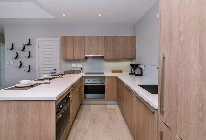 The Point At Petite Calivigny