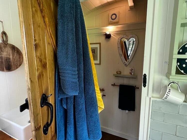 Shepherd Hut Glamping In Northumberland